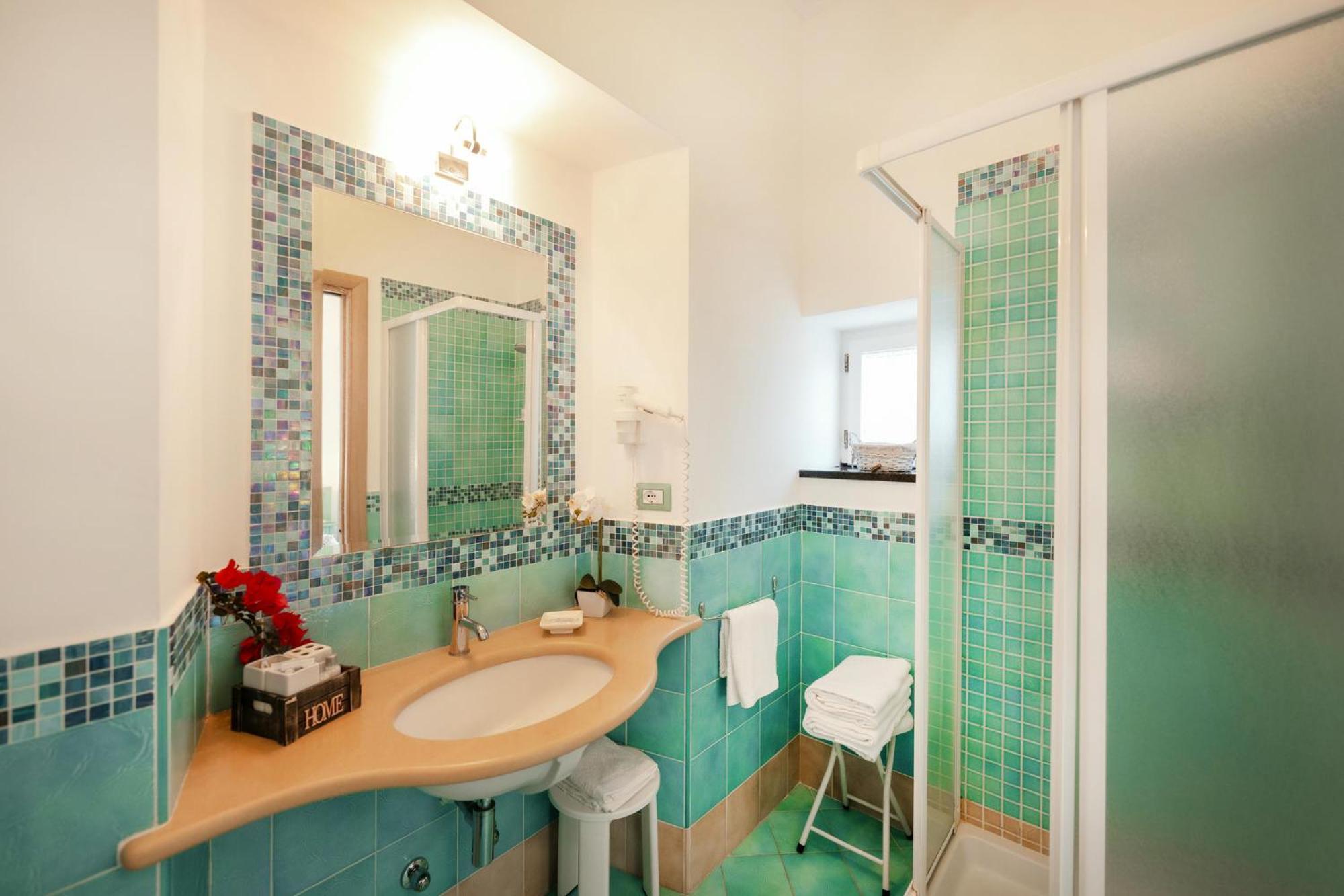 La Vispa Teresa Ischia Exterior photo